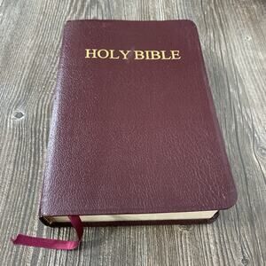 Holy Bible NAB Catholic Companion Edition Fireside Bonded Leather